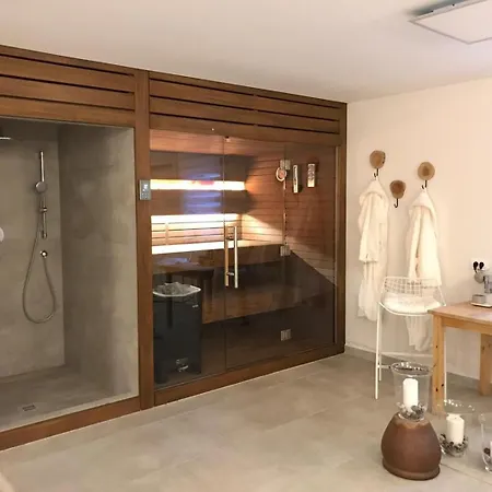 Puccini With Pool And Sauna Villa Frata