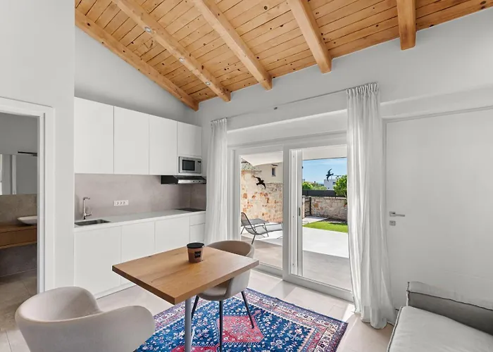 Villa Puccini With Pool And Sauna *