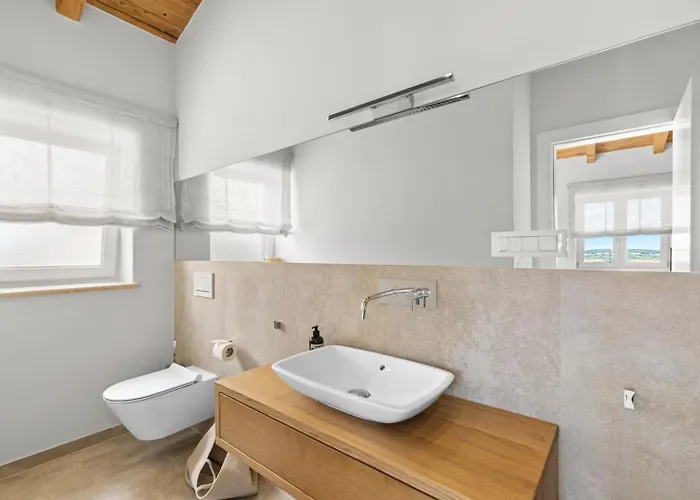 Puccini With Pool And Sauna Villa Frata