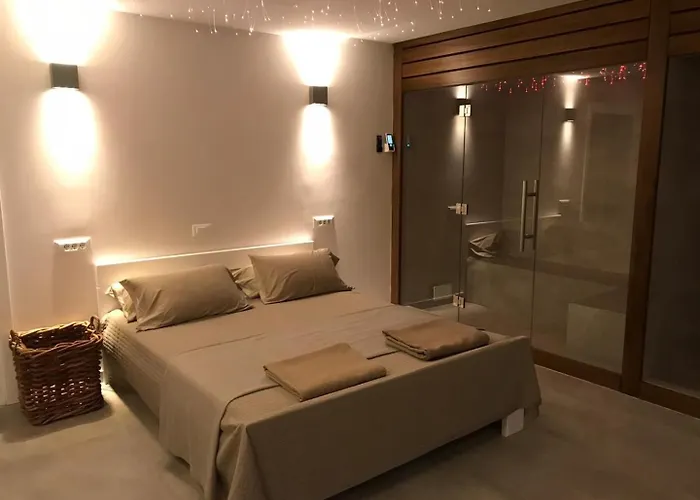 Puccini With Pool And Sauna